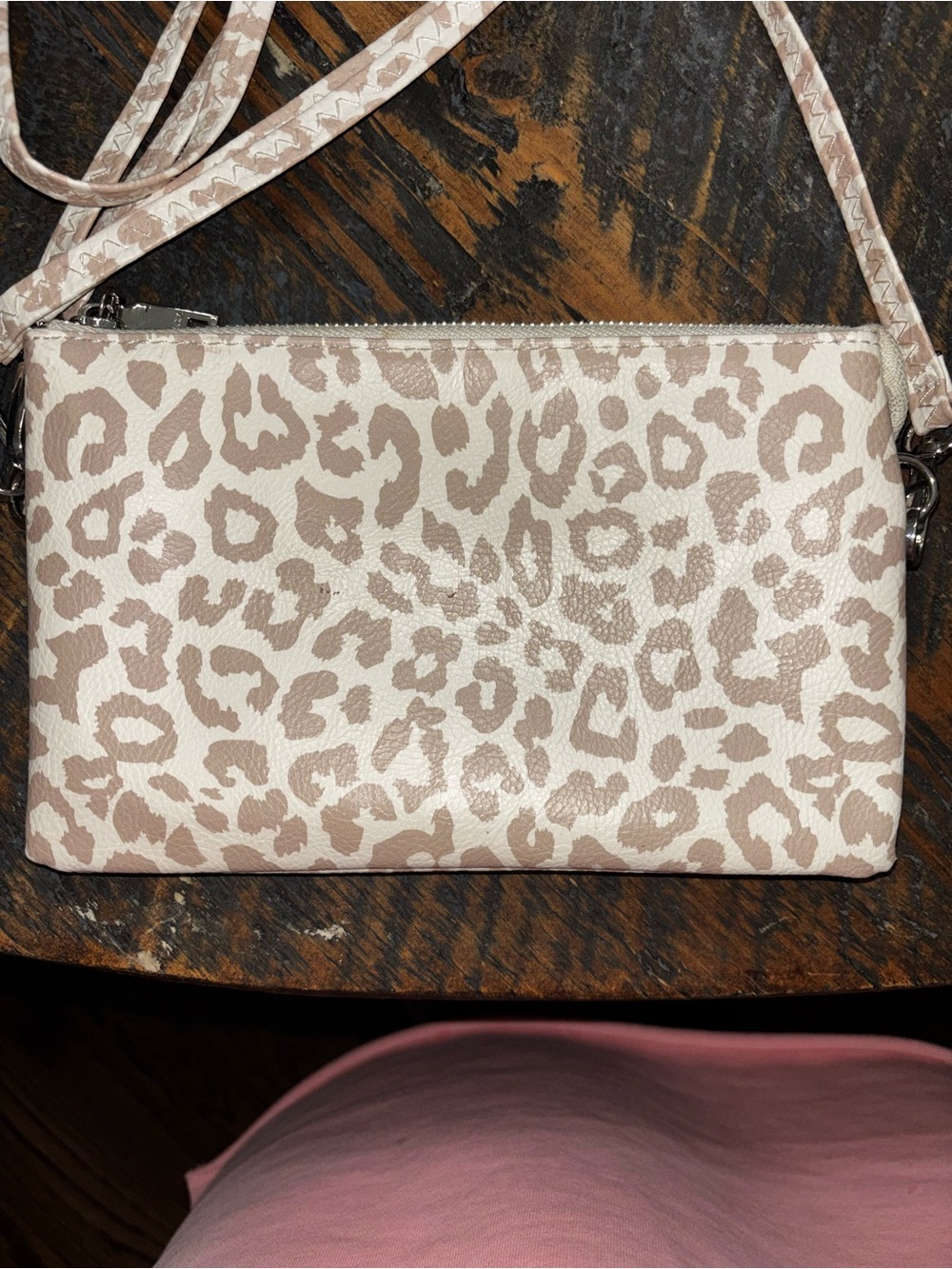 Jen & Co Riley Vegan Crossbody Bag.